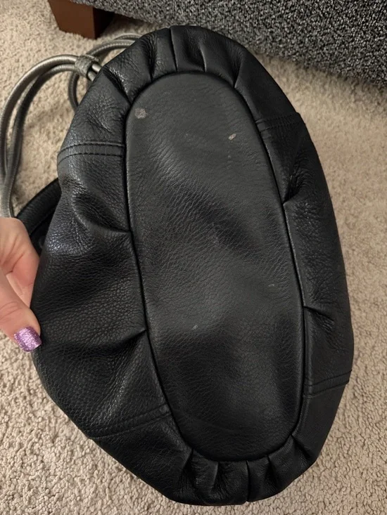 B. Makowsky Black 100% Genuine Leather Hobo Bag (retail $368) - Picture 9 of 13